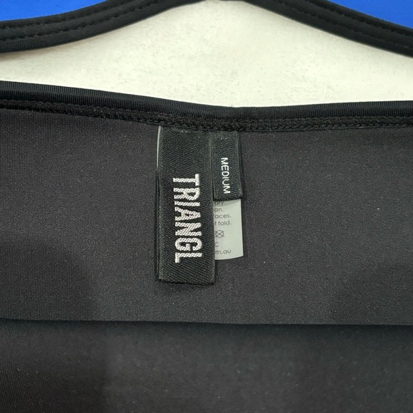 TRIANGL Women’s Triangle Bikini Top & Bottoms - deep blue, size Small & Medium - Picture 13 of 14